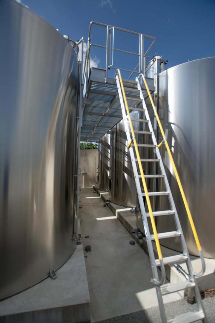 Cuve inox alimentaire, près de Royan